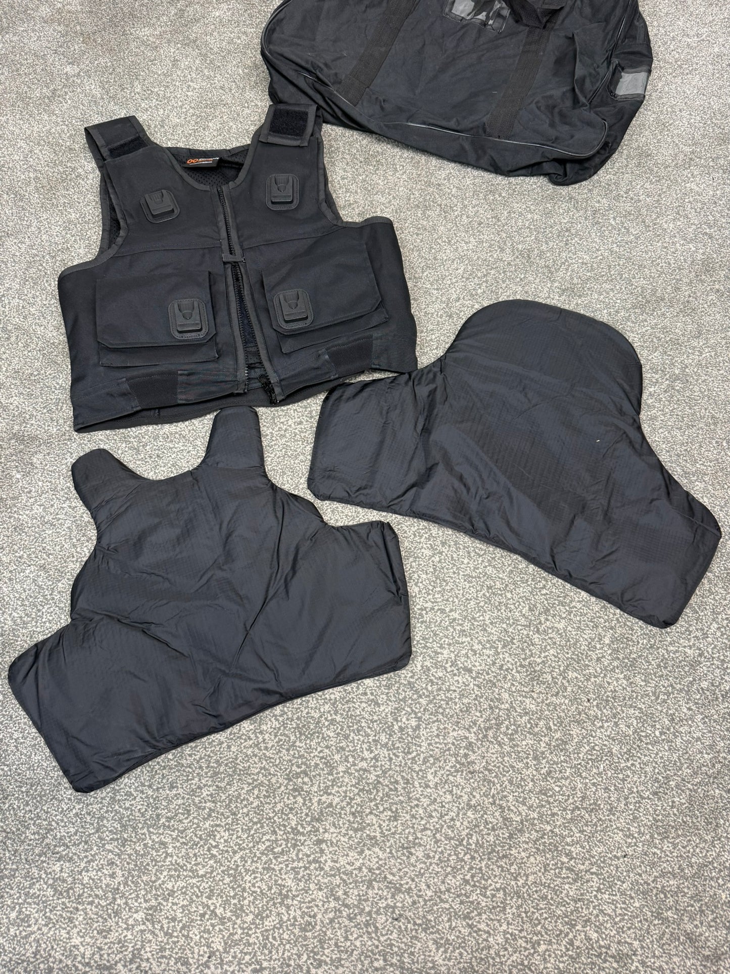 Ex Police Cooneen Body Armour Stab Vest MEDIUM Anti Stab & Ballistic HG1A & KR1 + Bag