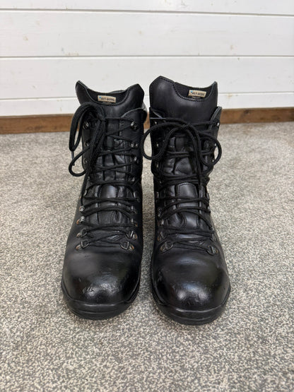 Altberg Peacekeeper P3 VS Black Leather Waterproof Combat Boots Size UK 10