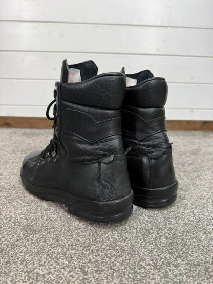 Altberg Peacekeeper P3 VS Black Leather Waterproof Combat Boots Size UK 10