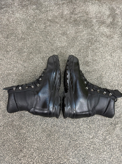Altberg Peacekeeper P3 VS Black Leather Waterproof Combat Boots Size UK 10