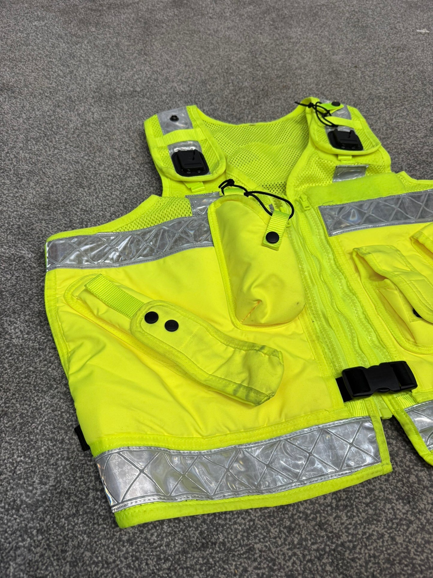 Ex Police Hi Vis Arktis Utility Vest Security Patrol Equipment Vest Marshall VGC - LARGE