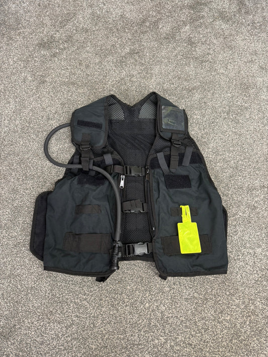 Ex Police Black Remploy Frontline CBRN Hydration Vest Camelbak Pouch Security