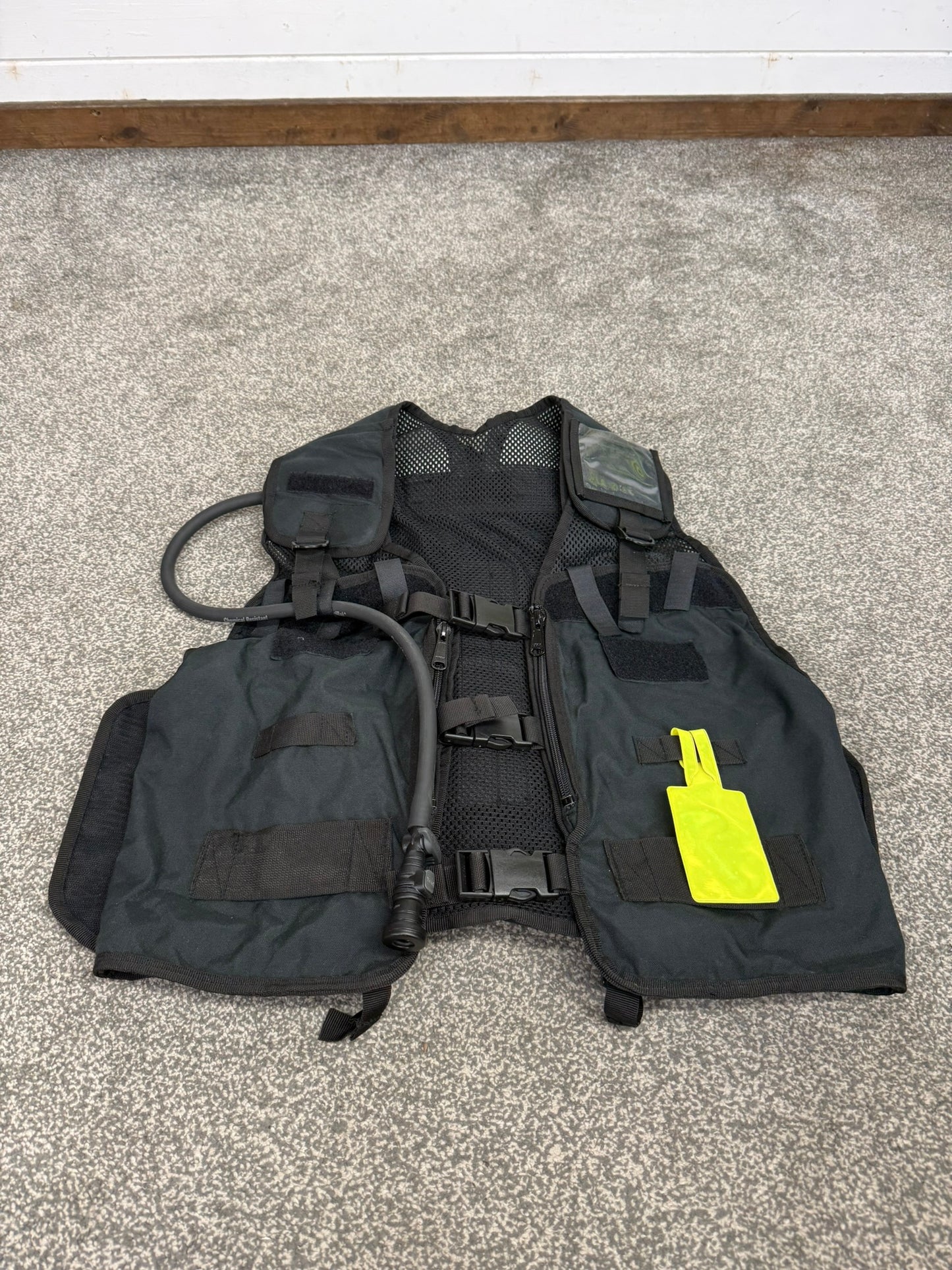 Ex Police Black Remploy Frontline CBRN Hydration Vest Camelbak Pouch Security