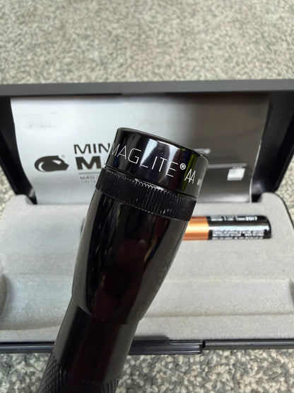 Ex Police Mini Maglite AA Torch Flashlight Boxed