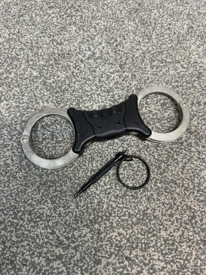 Ex Police TCH 840 Handcuffs Rigid Cuffs With Key & Serial Security Collector