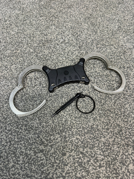 Ex Police TCH 840 Handcuffs Rigid Cuffs With Key & Serial Security Collector