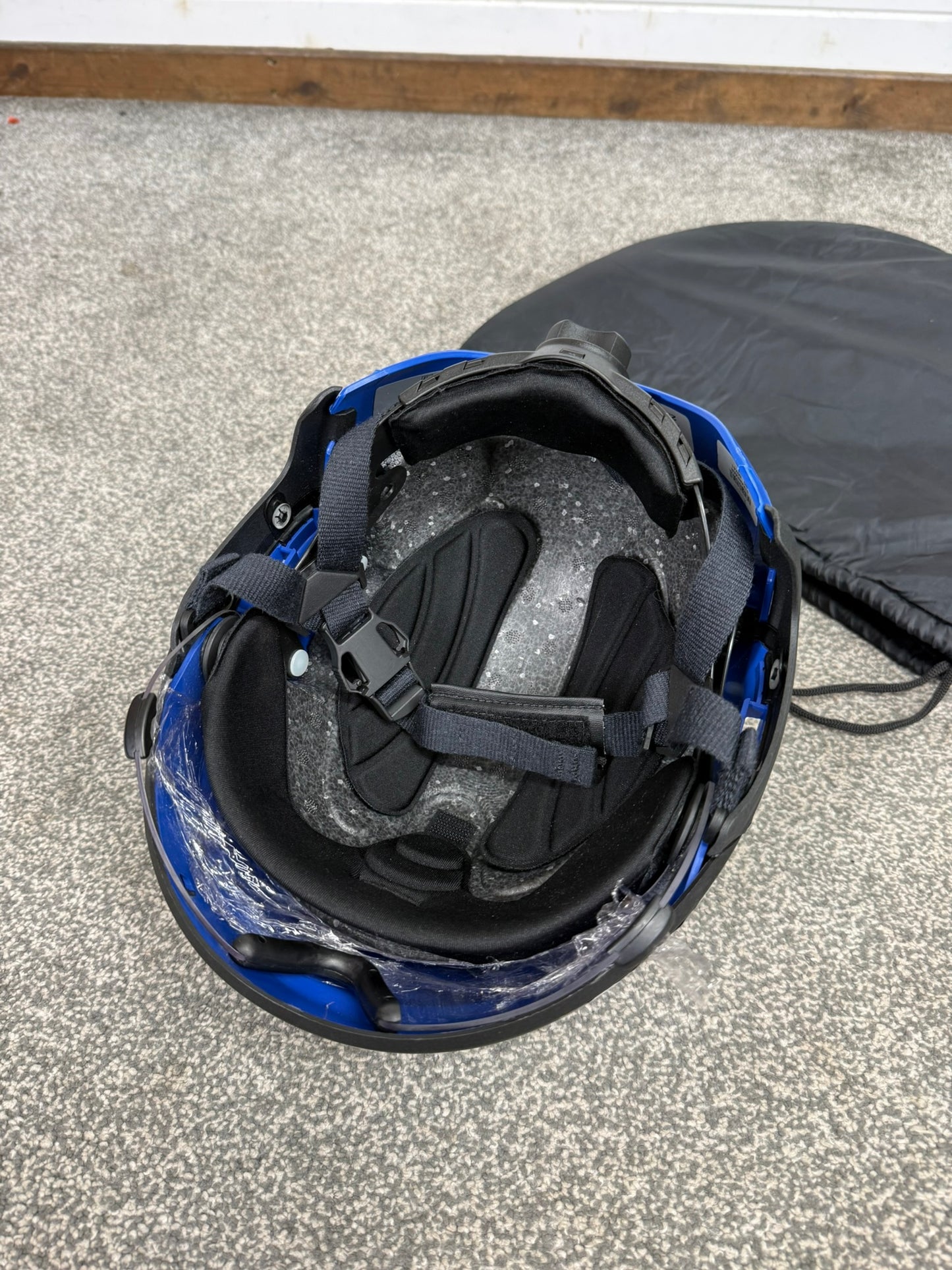 Ex Police ER1 Safety Helmet Incident Search and Rescue Helmet 53-63cm