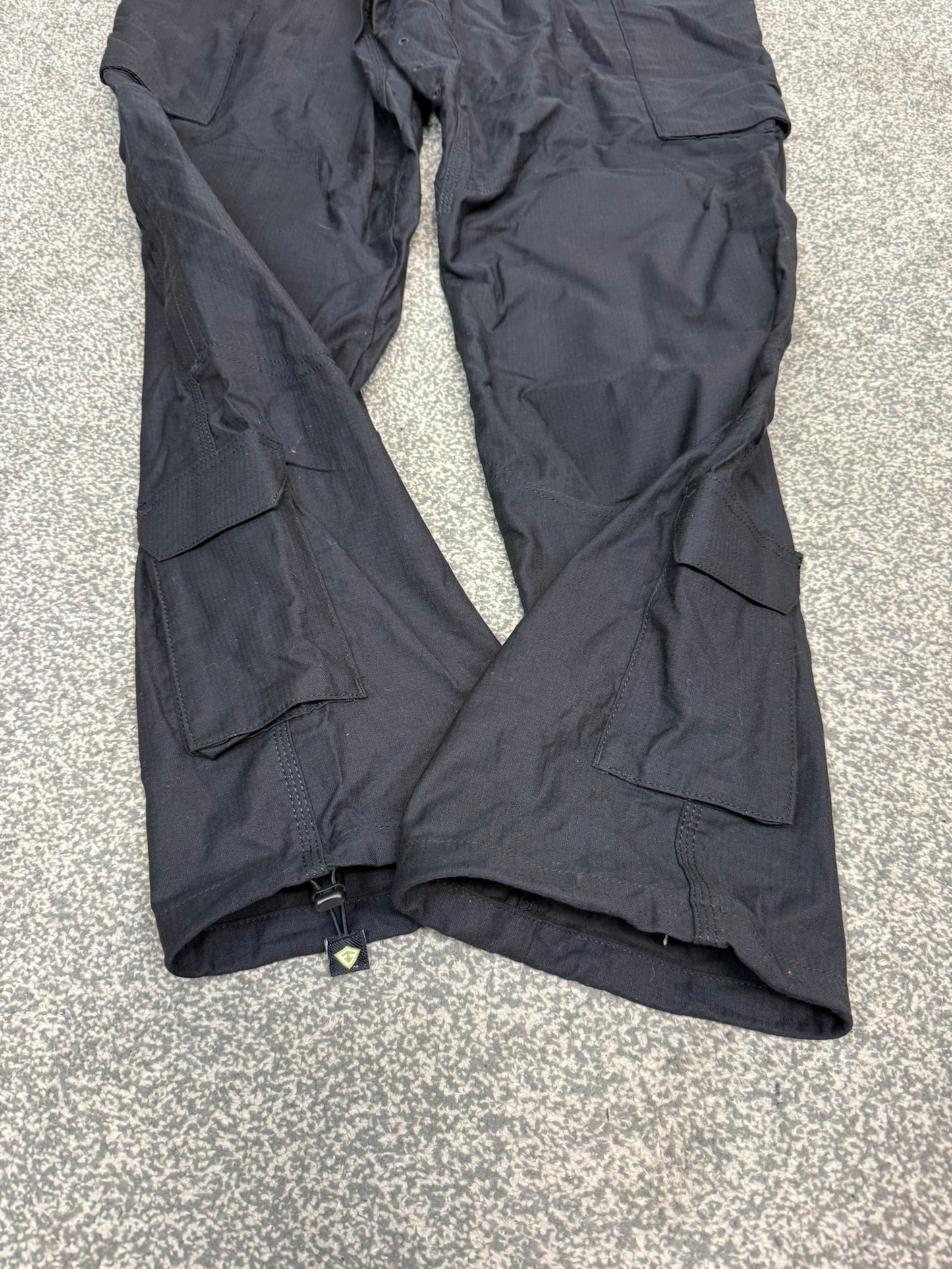 First Tactical Men's Defender Pants 34" Cargo Security Trousers VGC