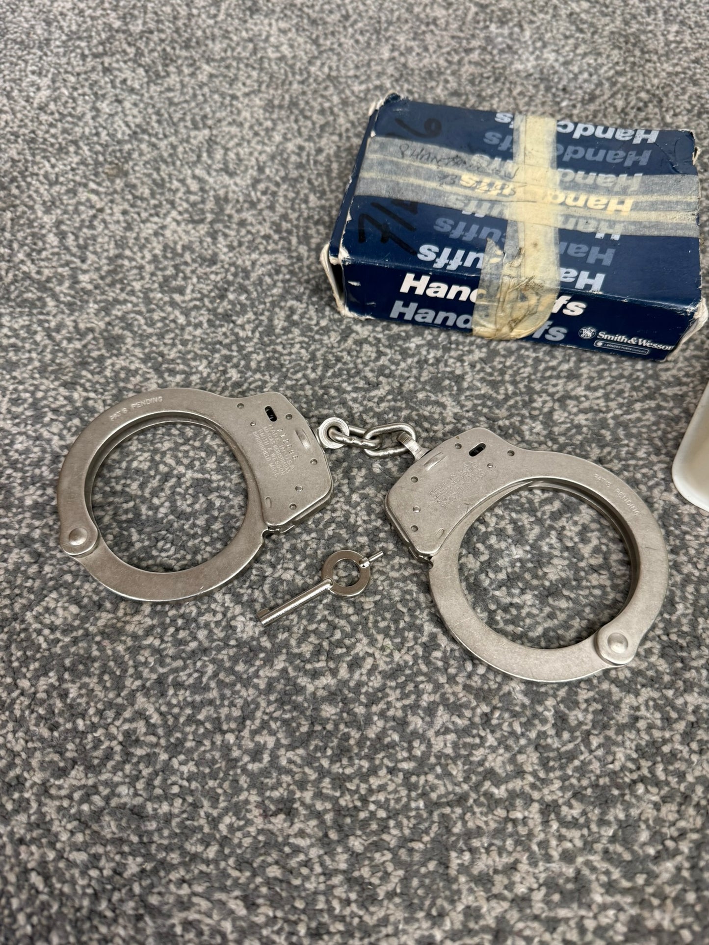 Vintage Smith & Wesson Model 100 Chain Handcuffs Ex Police Cuffs