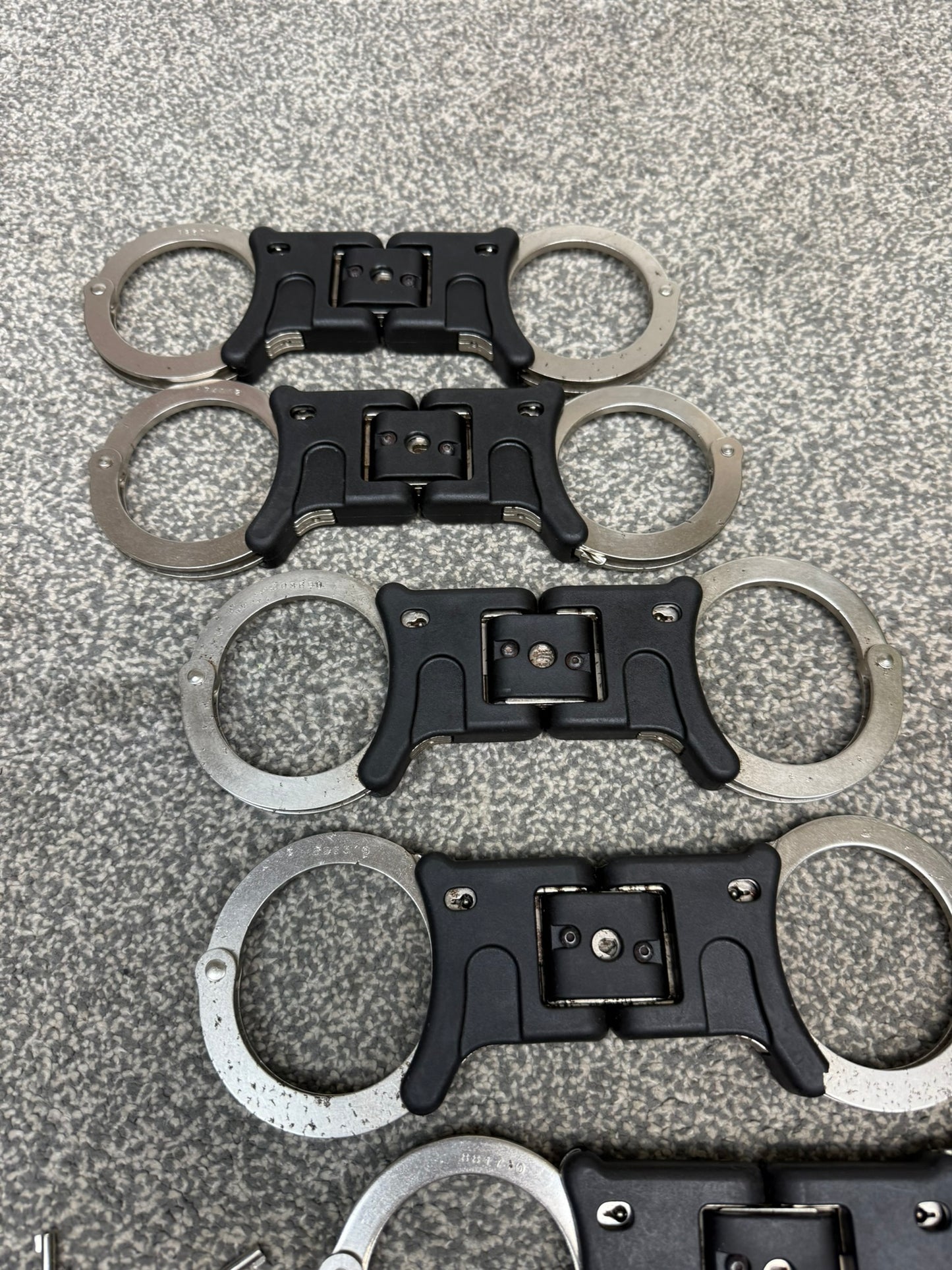 Ex Police Folding Hiatt Handcuffs Hinged Cuffs & Key Security Collectable
